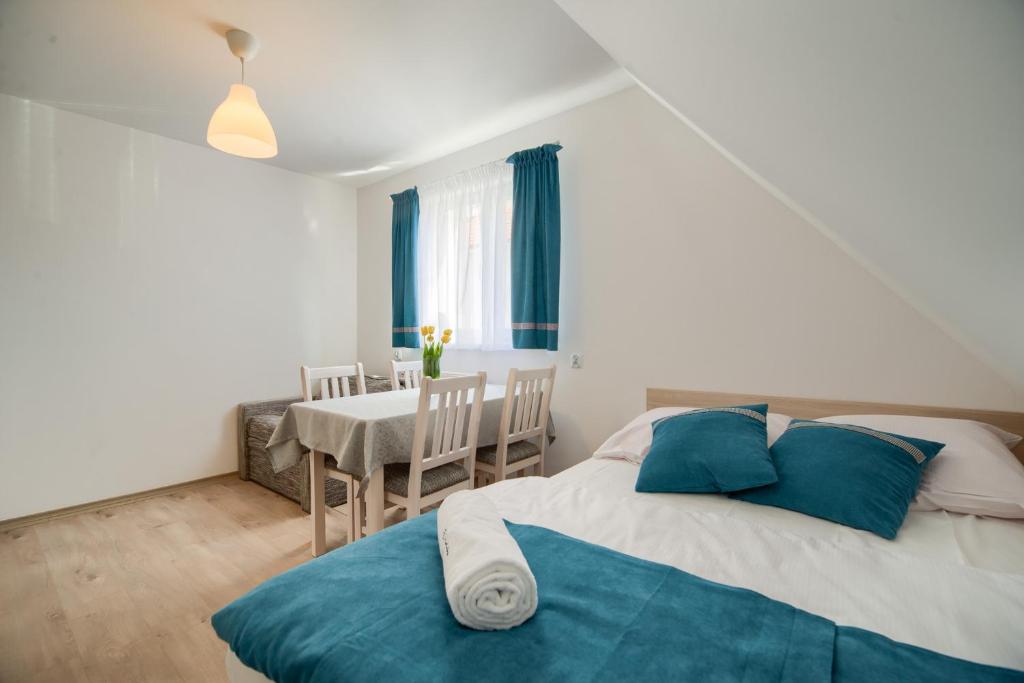 Apartament 2-4 osobowy z aneksem kuchennym – Purtulka Pobierowo