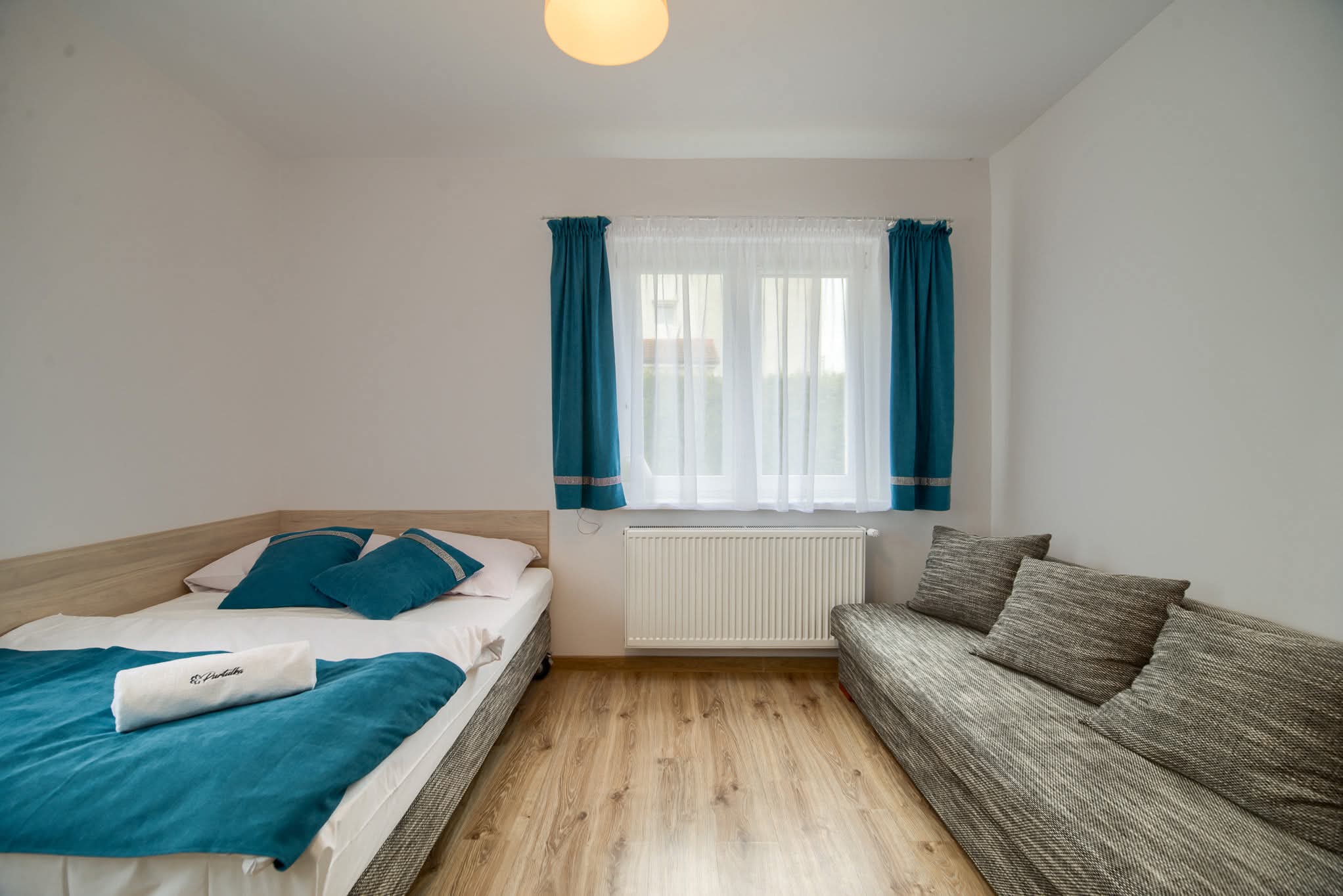 Apartament 2-4 osobowy - widok na część sypialnianą - Purtulka Pobierowo